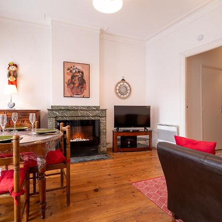 Joli T2 Bagneres De Bigorre Centre Apartment Bagian luar foto