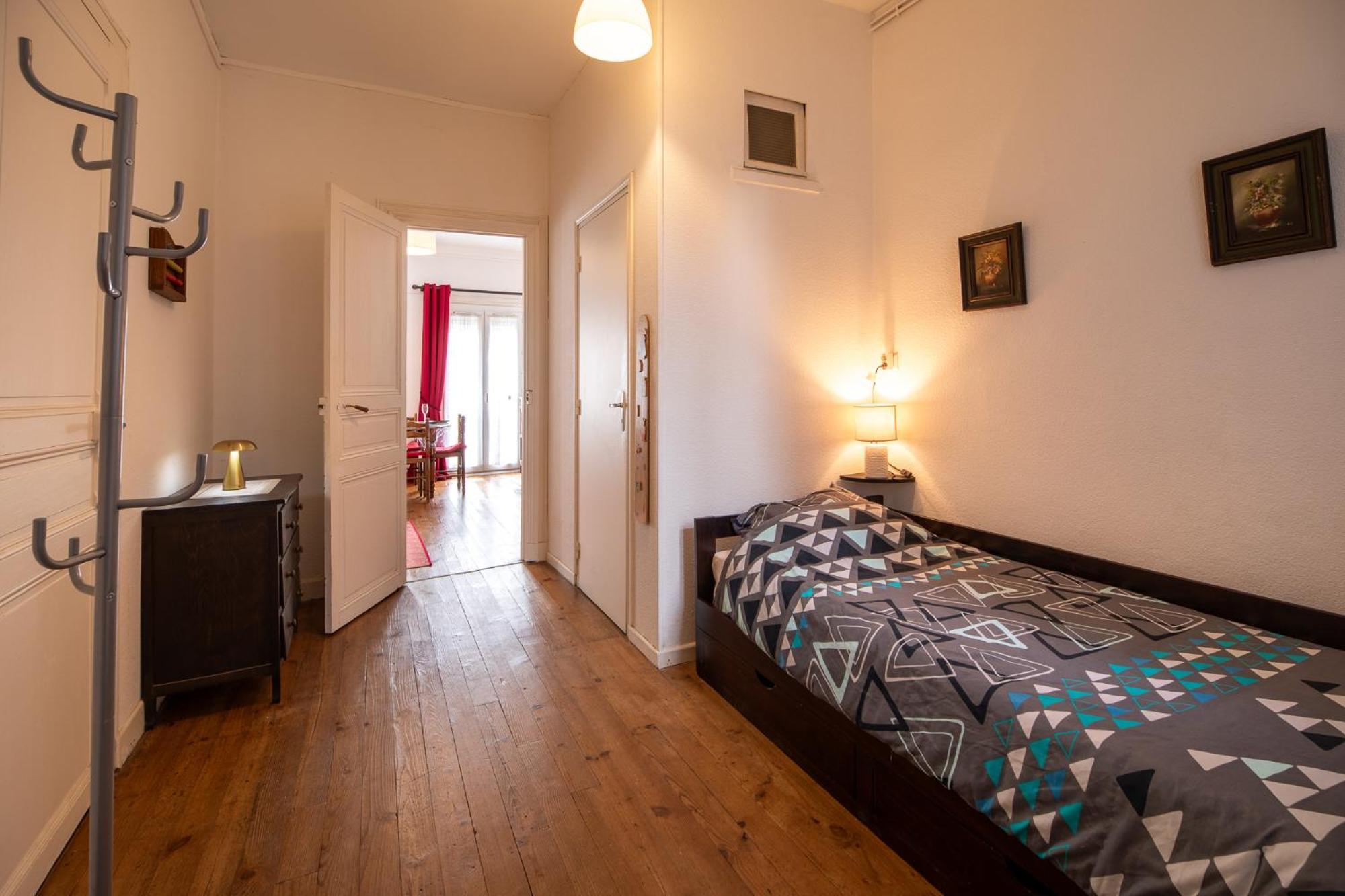 Joli T2 Bagneres De Bigorre Centre Apartment Bagian luar foto